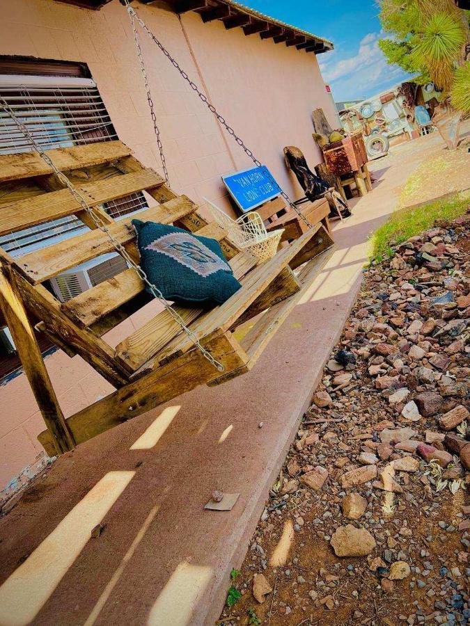A Taste Of West Texas The Old Rock Shop Villa Van Horn Buitenkant foto